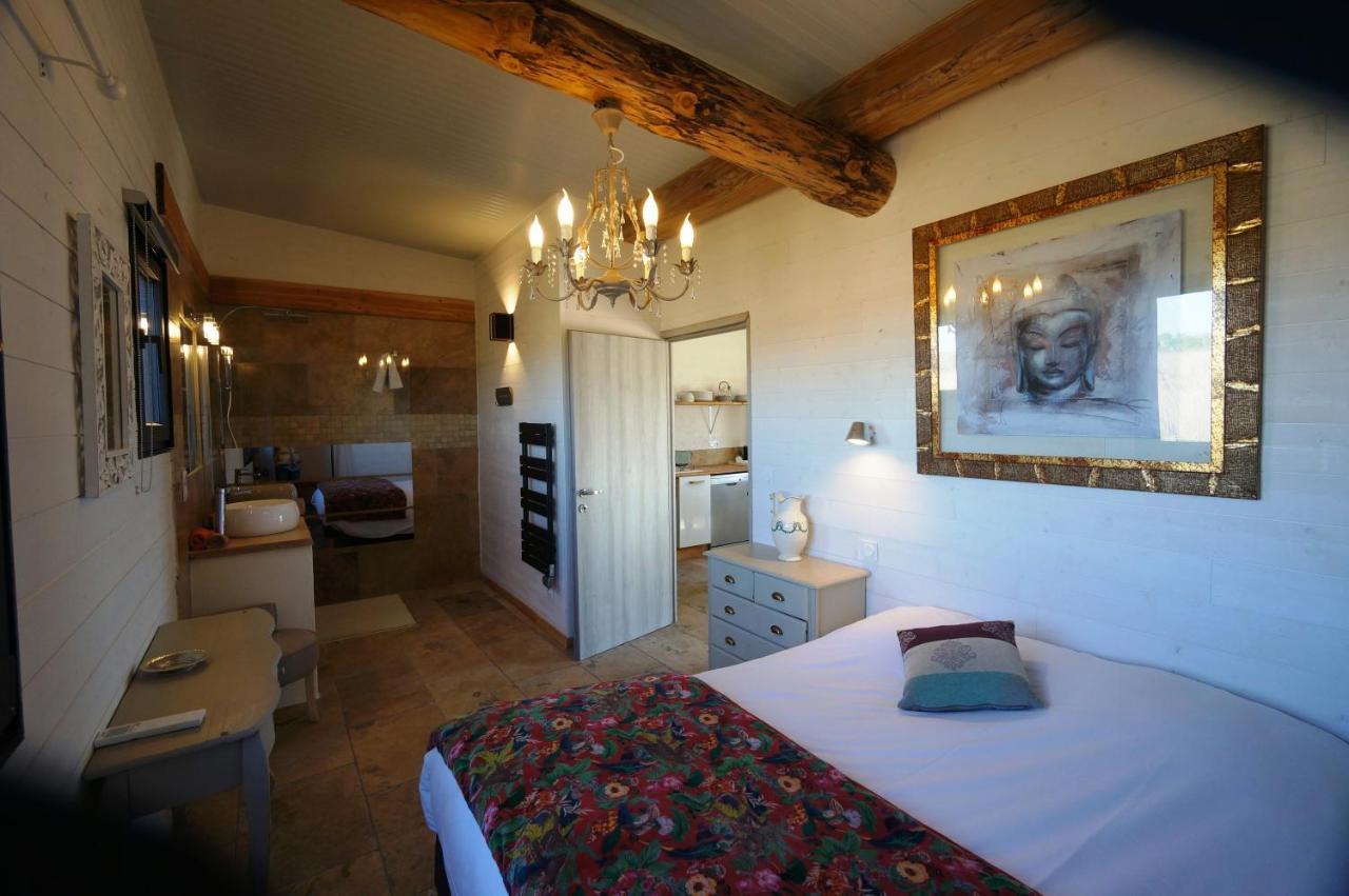 Gites Equestres Lou Caloun - Les Saintes Maries De La Mer Saintes-Maries-de-la-Mer Exterior foto