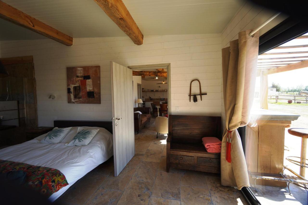 Gites Equestres Lou Caloun - Les Saintes Maries De La Mer Saintes-Maries-de-la-Mer Exterior foto