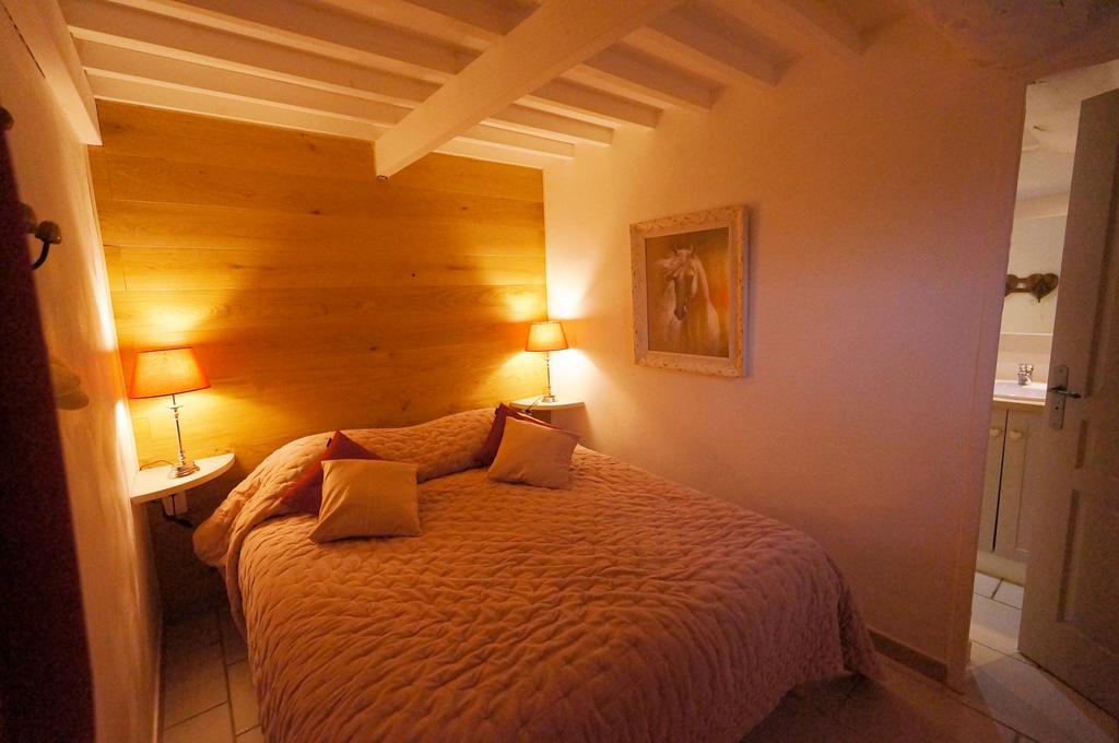 Gites Equestres Lou Caloun - Les Saintes Maries De La Mer Saintes-Maries-de-la-Mer Exterior foto